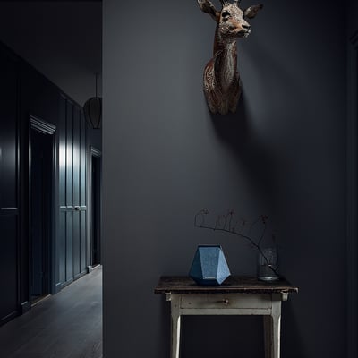 Dynaudio-Music-1---Blue---Lifestyle-01_900x900px